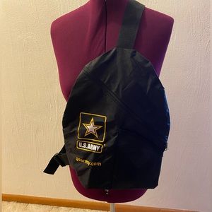 NWOT Go Army black shoulder sling bag